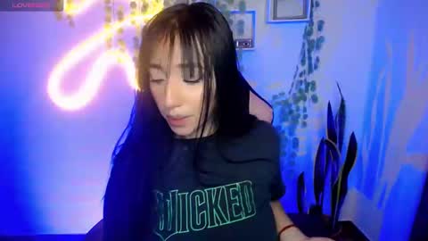 Amber online show from 01-31-25, 05:19