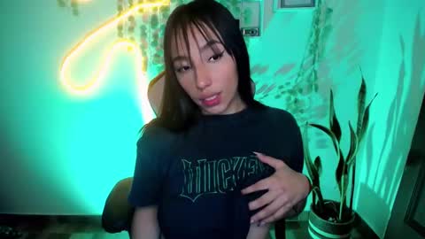 Amber online show from 03-06-25, 11:03