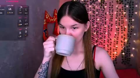 Snapshot of amber_rogersss chatting on 07-15-26, 06:07 Amber online show from 07-15-26, 06:07