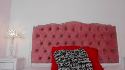 Snapshot of amber_roose75 chatting on 10-13-25, 01:44 julieta  online show from 10-13-25, 01:44