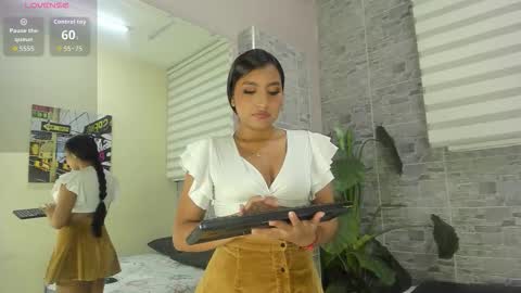amberblazze online show from 10-17-25, 11:57