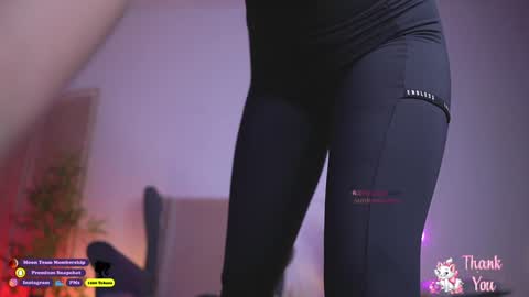 Amber online show from 11-12-25, 08:19