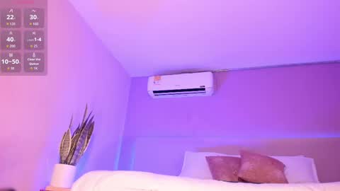 Snapshot of ambercollinns chatting on 09-12-25, 11:10 Amber Collins online show from 09-12-25, 11:10