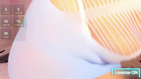 Snapshot of ambercollinnss chatting on 05-16-26, 07:34 Amber Collinns online show from 05-16-26, 07:34