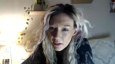 Snapshot of amberdesmond722 chatting on 02-02-26, 05:50 Kaligirll online show from 02-02-26, 05:50