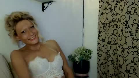 Snapshot of amberdesmond722 chatting on 07-18-26, 05:55 Kaligirll online show from 07-18-26, 05:55
