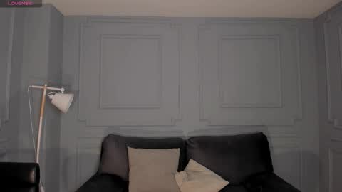 Amber Fox online show from 12-01-25, 11:37