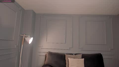 Amber Fox online show from 12-03-25, 12:03