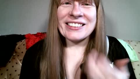 Amberglo Anderson online show from 05-13-26, 02:58