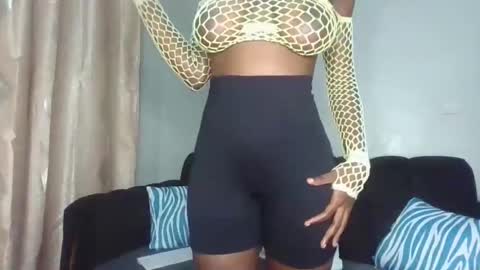 Snapshot of amberheat chatting on 03-08-26, 08:23 CAMI online show from 03-08-26, 08:23