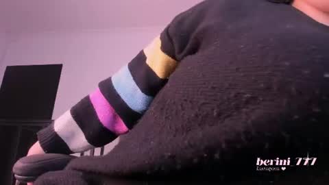 Amber  online show from 07-22-26, 11:57
