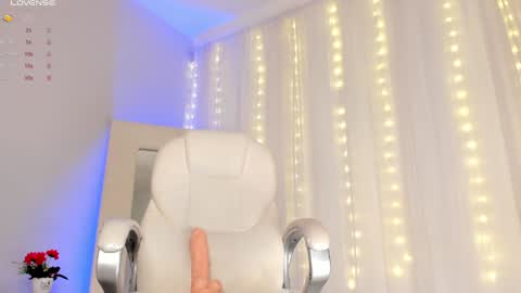 Amber online show from 12-17-24, 01:16