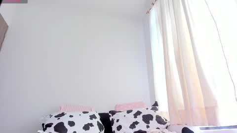 Amber online show from 02-03-25, 04:52