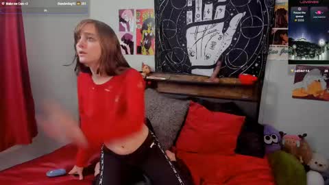 Snapshot of amberminxx chatting on 09-23-25, 10:02 AmberMinx online show from 09-23-25, 10:02