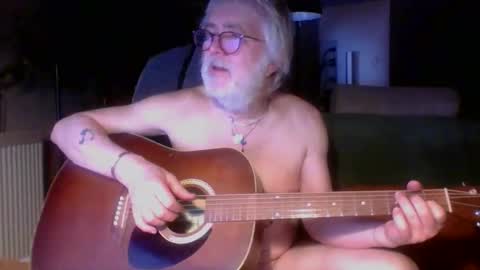 Snapshot of amberr11 chatting on 02-03-26, 12:31 Amberr11 online show from 02-03-26, 12:31