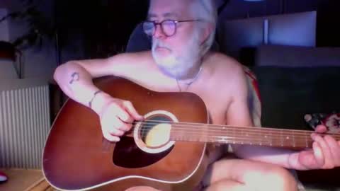 Snapshot of amberr11 chatting on 02-10-26, 11:42 Amberr11 online show from 02-10-26, 11:42