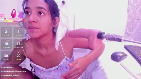 Amberr Sweet  online show from 11-25-25, 10:10