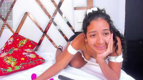 Snapshot of amberr_sweett chatting on 01-02-25, 10:22 Amber online show from 01-02-25, 10:22