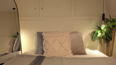 Amber moore online show from 03-06-26, 02:02