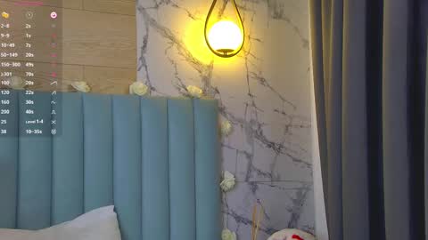 Snapshot of ambershays chatting on 02-10-25, 09:04 Amber online show from 02-10-25, 09:04