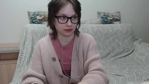Amber online show from 12-27-24, 04:04