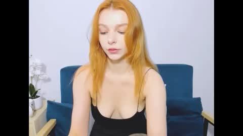 Snapshot of amberstudent chatting on 12-01-25, 06:51 Amber online show from 12-01-25, 06:51