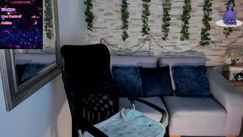 Amber online show from 11-11-25, 03:28