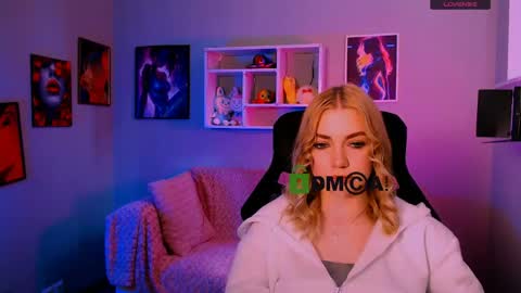 Snapshot of amelaya chatting on 05-14-26, 11:50 amelaya online show from 05-14-26, 11:50