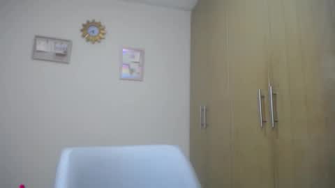 Snapshot of ameli_porter2 chatting on 05-19-26, 09:37 ameli online show from 05-19-26, 09:37
