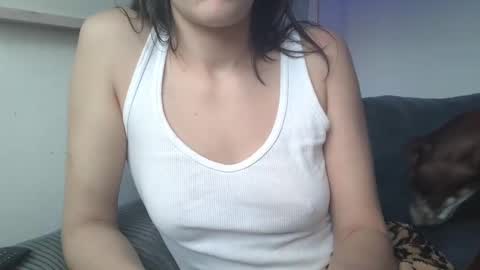 Amelia 3 3 3 online show from 01-09-25, 01:35