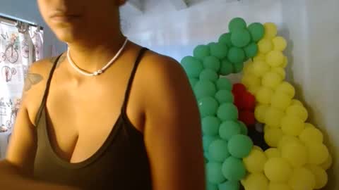 amelia  online show from 10-29-25, 07:26