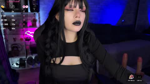 Amelia Aley  online show from 04-01-26, 11:44