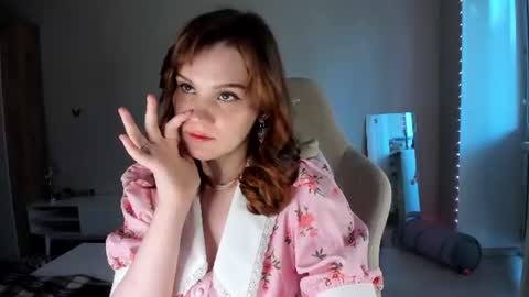 Amelia online show from 06-12-26, 01:04