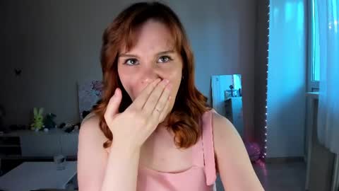 Amelia online show from 06-17-26, 01:19