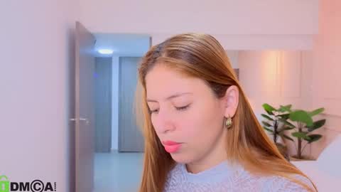 AMELIA online show from 11-25-25, 11:21