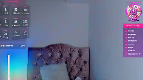 Snapshot of amelia_petite chatting on 06-24-26, 09:47 Amelia online show from 06-24-26, 09:47