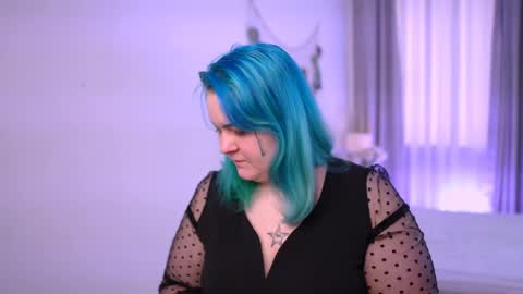 Snapshot of amelia_skyees chatting on 05-28-26, 10:23 Amelia online show from 05-28-26, 10:23