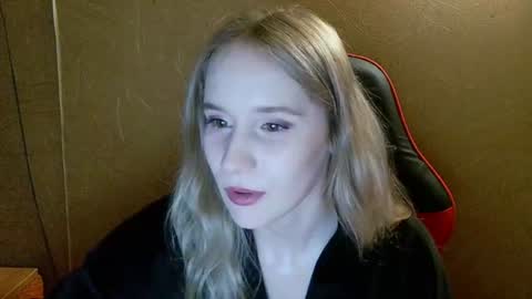 Amelia  online show from 07-14-26, 07:08