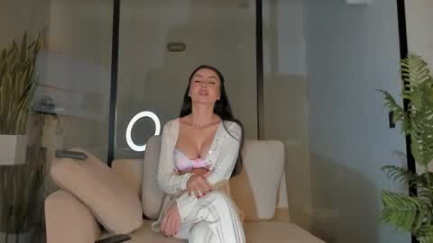 Ameliajones online show from 04-05-26, 01:25