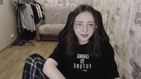 Amelia online show from 12-12-24, 03:16