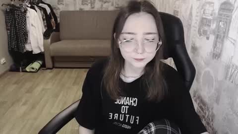 Amelia online show from 01-15-25, 10:17