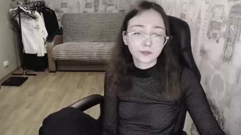 Amelia online show from 01-19-25, 06:10