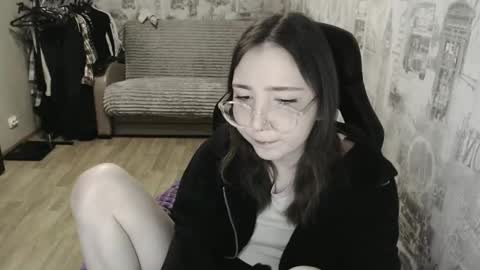 Amelia online show from 02-09-25, 08:02