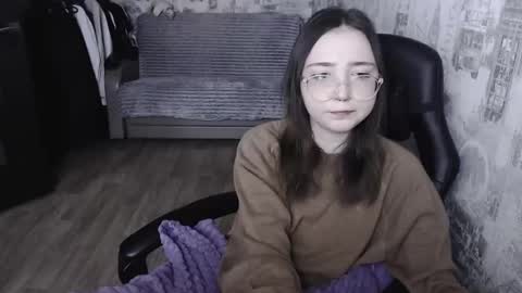 Amelia online show from 02-15-25, 12:11