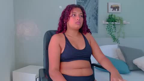 amelialaurent_ online show from 07-21-26, 06:43