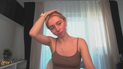 Amelia   online show from 02-04-25, 02:21