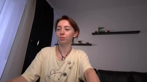 Amelia   online show from 10-19-25, 08:15