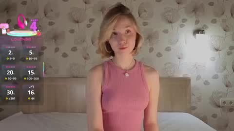 Snapshot of ameliamurrr chatting on 10-10-25, 07:29 Emmy online show from 10-10-25, 07:29