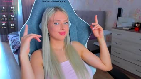 Snapshot of ameliaviera chatting on 03-05-25, 05:40 Amelia PVT model online show from 03-05-25, 05:40