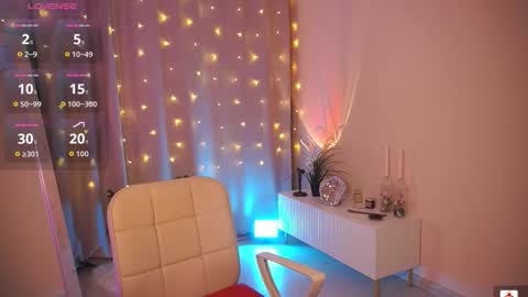  Amelia  online show from 03-18-26, 04:04